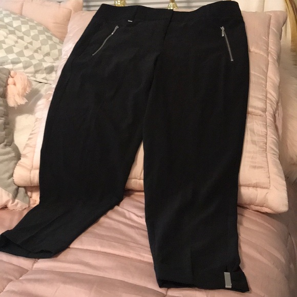 White House Black Market Pants - White House Black Dress Capri